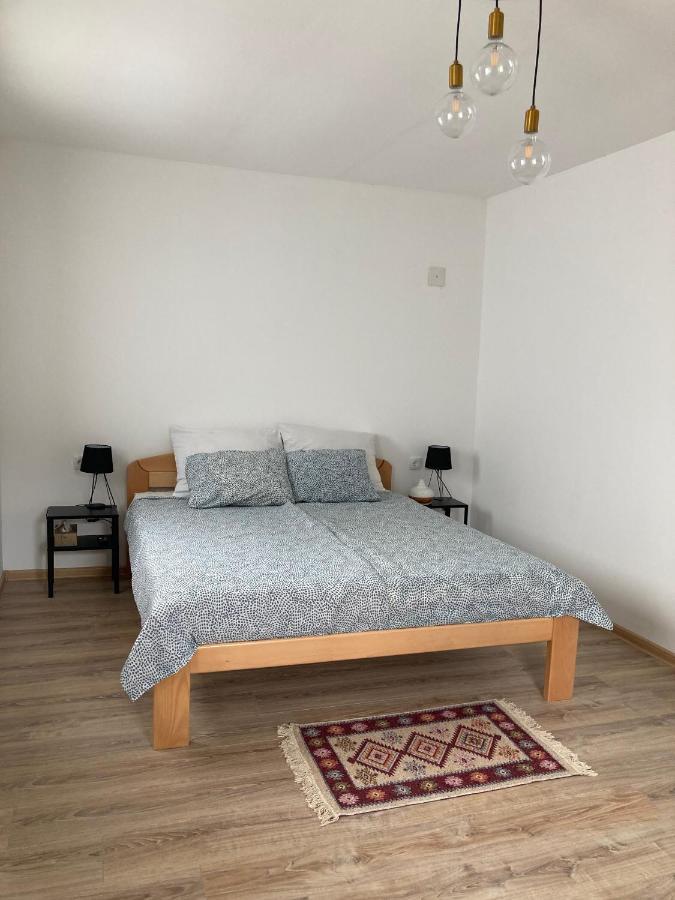 Nantucket Guesthouse Vrbas Dış mekan fotoğraf